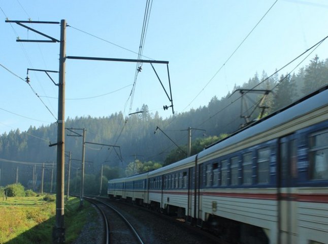 На маршруті електрички "Мукачево–Стрий" додано нову зупинку