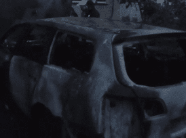 В Ужгороді спалили автомобіль активіста "Дорожнього контролю"