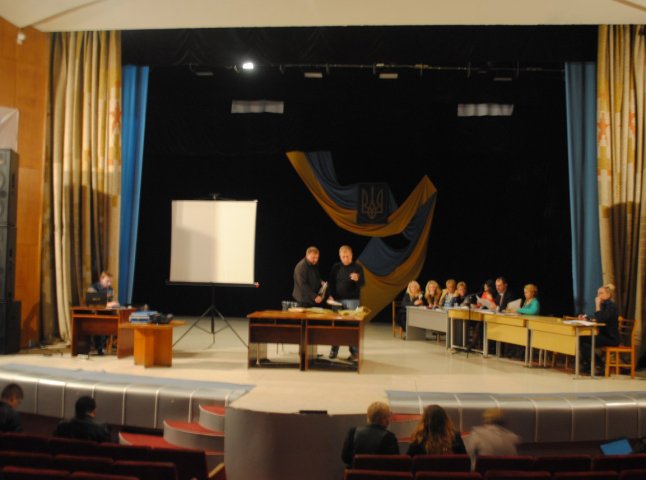 Ужгородська міська виборча комісія не надає доступ до результатів голосування, – ОПОРА