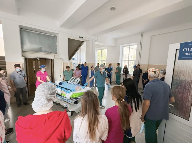 У Мукачеві пересадили органи від посмертного донора — врятовано 4 пацієнти У Мукачеві пересадили органи від посмертного донора — врятовано 4 пацієнти