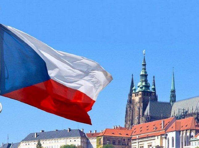 Наступного тижня Чехія послабить контроль на кордонах