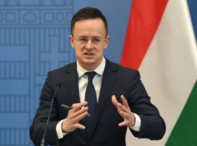 Розгорівся скандал: Угорщина звинуватила Україну в порушенні суверенітету