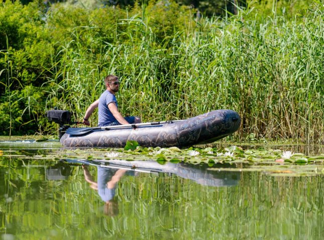 Колібрі для полювання: які човни витримують складні умови?