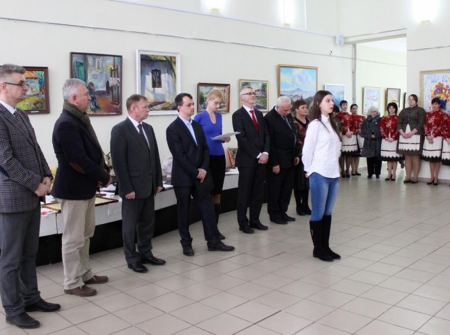 В залах Закарпатського обласного музею народної архітектури та побуту відкрили виставку "VIІI. Carpathica Art Expo"