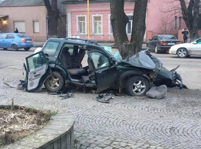 З’явилися нові подробиці смертельної ДТП в Ужгороді, в якій загинуло 3 чоловіків