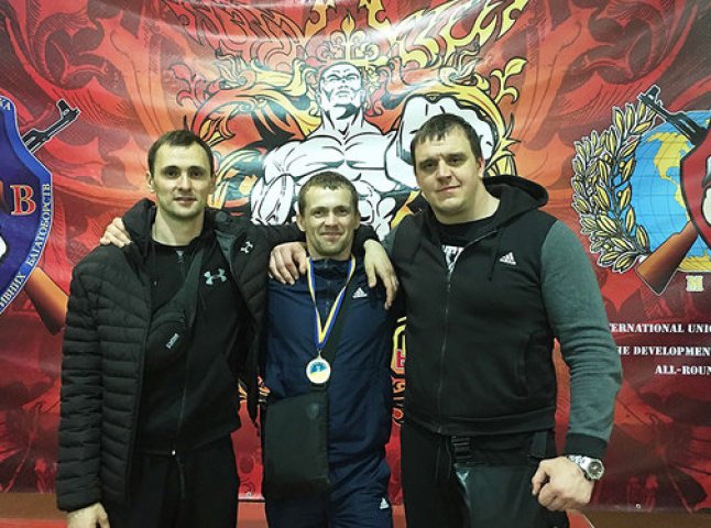  Чемпіоном України із бойового багатоборства став закарпатець