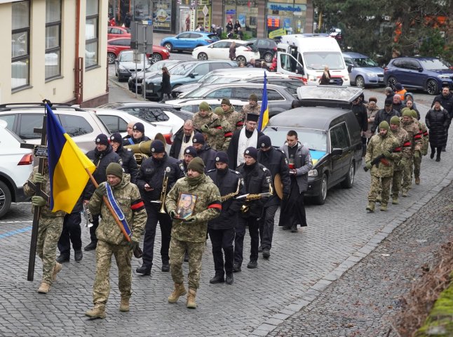 В Ужгороді поховали 54-річного воїна