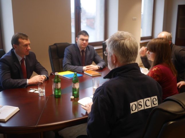 Представники ОБСЄ поцікавились у мера Ужгорода соціально-економічною і політичною ситуацією у місті