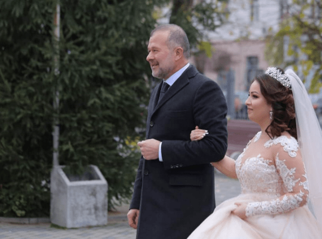 Віктор Балога видав заміж доньку: з’явилося відео з весілля
