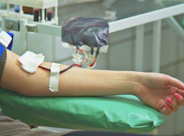 У Воловецькій ЦРЛ заплановано відновити станцію переливання крові