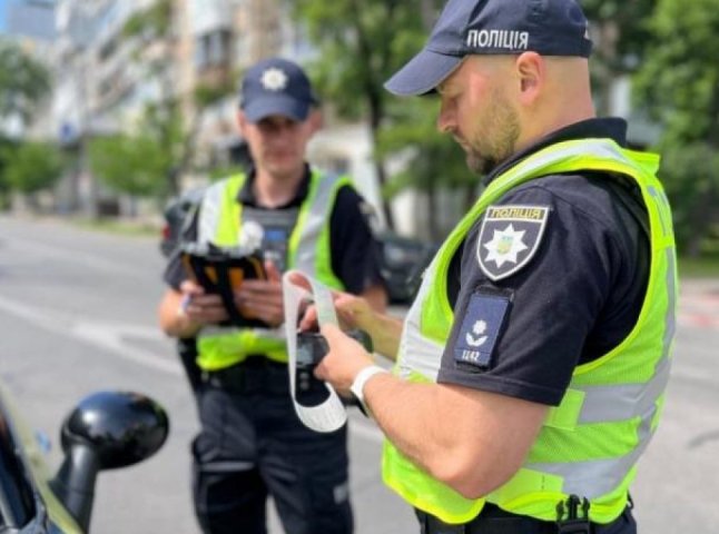 Через два грубі порушення ПДР, водієві виписали штрафів на понад 90 тисяч Через два грубі порушення ПДР, водієві виписали штрафів на понад 90 тисяч