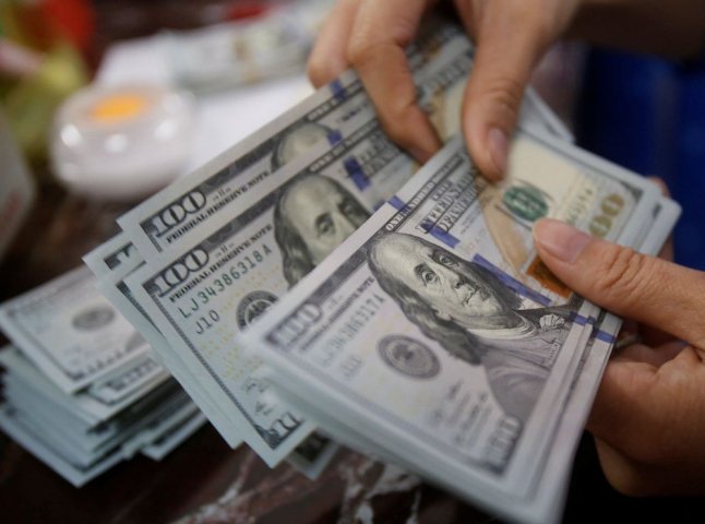 Економіст спрогнозував курс долара на травень 2022 року