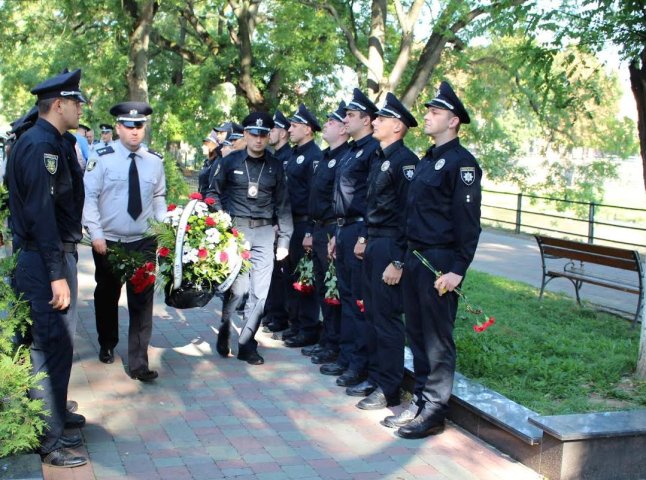 В Ужгороді вшанували пам’ять загиблих 25 вересня патрульних Дніпра