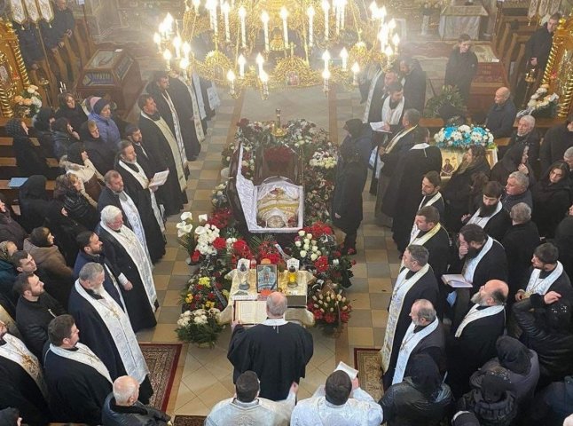 На Мукачівщині поховали священнослужителя, який загинув у страшній ДТП