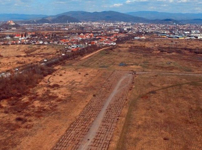 Міністр інфраструктури анонсував реконструкцію аеропорту в Мукачеві