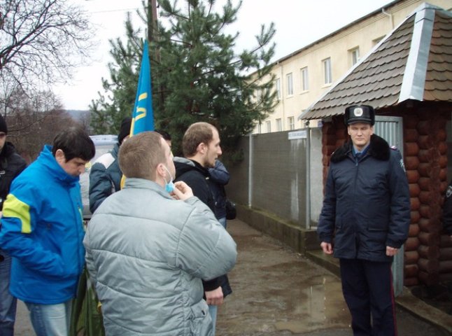 Ніхто із ужгородських правоохоронців до Києва не поїхав і виконувати злочинних наказів не збирається