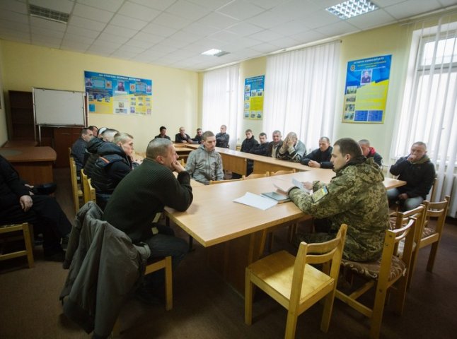 Тридцять закарпатців-контрактників поповнили навчальні центри Збройних сил України 