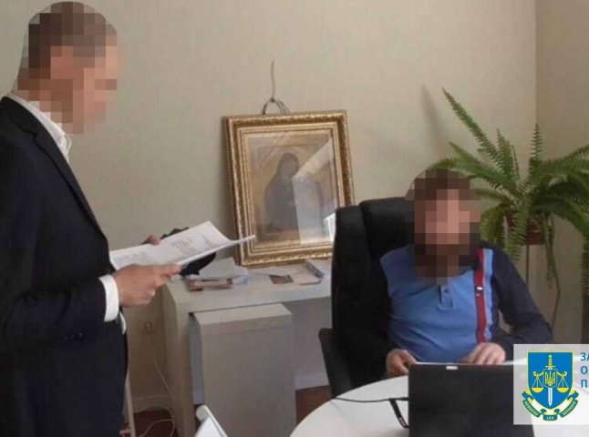 Посадовцю Ужгородської міськради оголосили підозру: що він накоїв