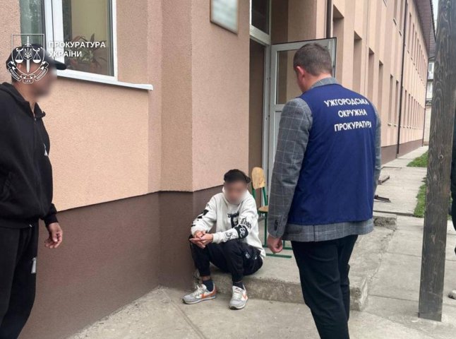 Стрілянину в школі на Закарпатті кваліфікували як теракт