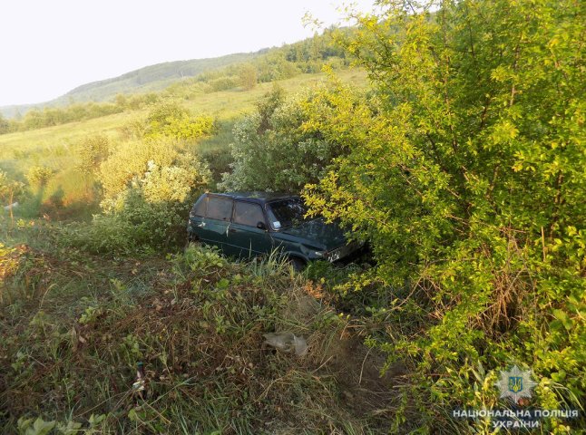 Між двома селами на Хустщині сталась ДТП: пасажирка однієї з автівок у реанімації