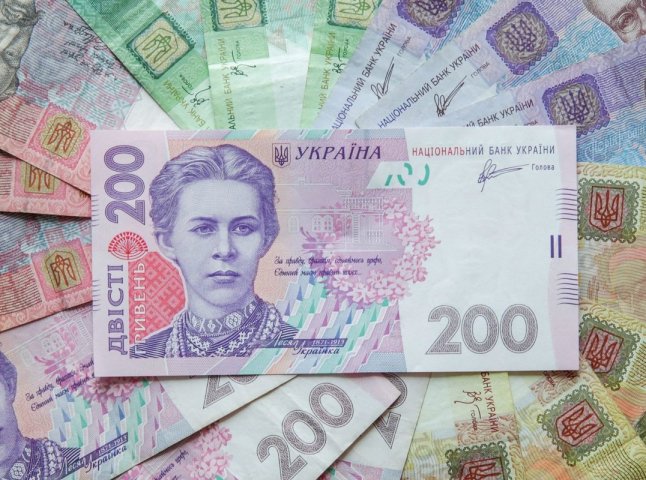 Стало відомо, у який спосіб українцям роздадуть по 6500 гривень