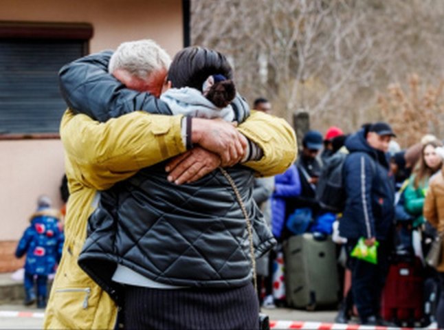 З початку вторгення росії кількість біженців з України перевищила 4,5 млн осіб, – ООН