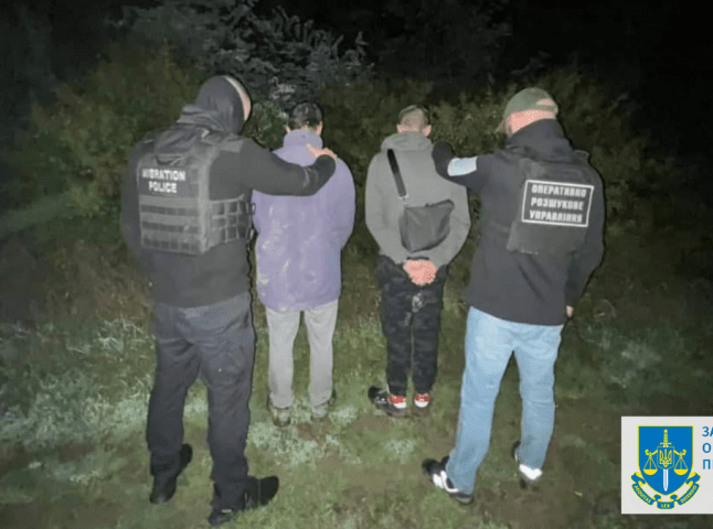Закарпатця підозрюють у незаконному переправленні чоловіків через кордон