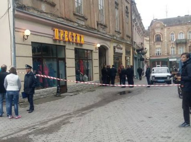 Правоохоронці розповіли деталі "замінування" у центрі Ужгорода