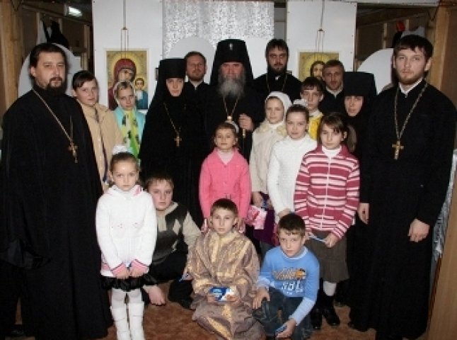 14 січня Високопреосвященніший Феодор звершив святкове Богослужіння у Зарічевському жіночому монастирі