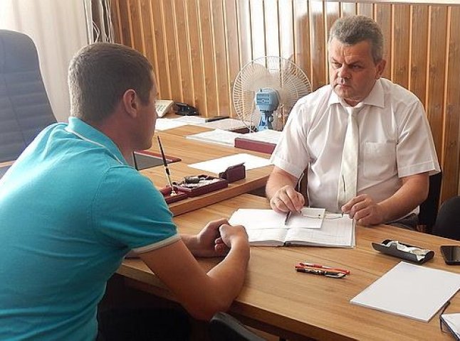 Представник МВС України спілкувався з мешканцями Ужгородщини