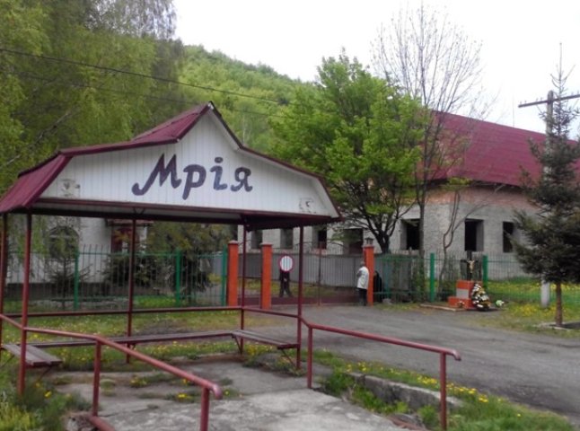 Чому закритий відомий у Мукачівському районі дитячий табір "Мрія"