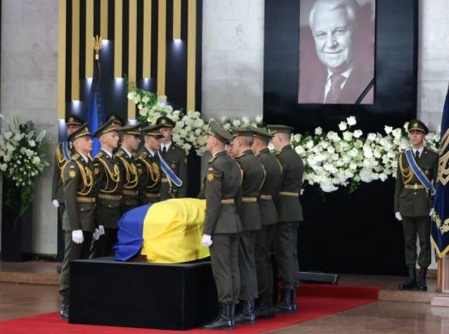 У Києві 17 травня поховали  Леоніда Кравчука