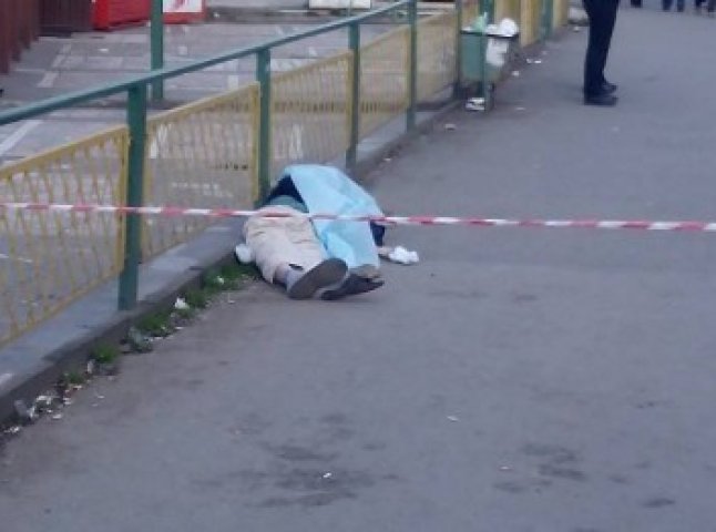 З’явились нові деталі раптової смерті жінки біля автовокзалу в Ужгороді