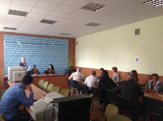 Мукачівська районна виборча комісія врешті-решт зібралась на своє засідання