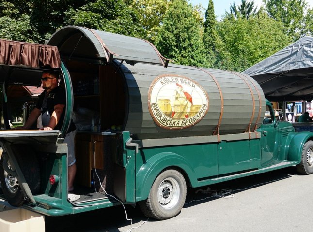У Мукачеві офіційно відкрили фестиваль «Варишське пиво 2021»