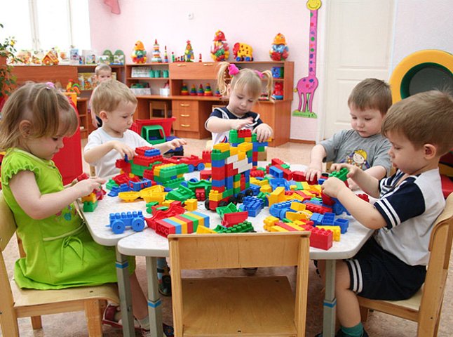 Дітям з Мукачівщини заборонять виховуватись у дитсадках міста