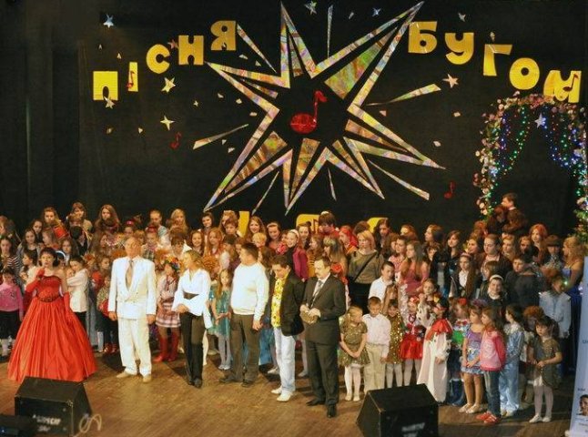 Мукачівка посіла І місце на всеукраїнському фестивалі “Пісня над Бугом”
