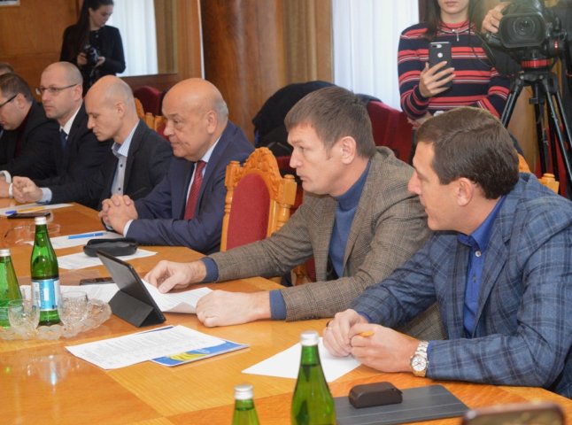 Лунченко, Петьовка та Горват зустрілись із "пересічниками": про що домовились