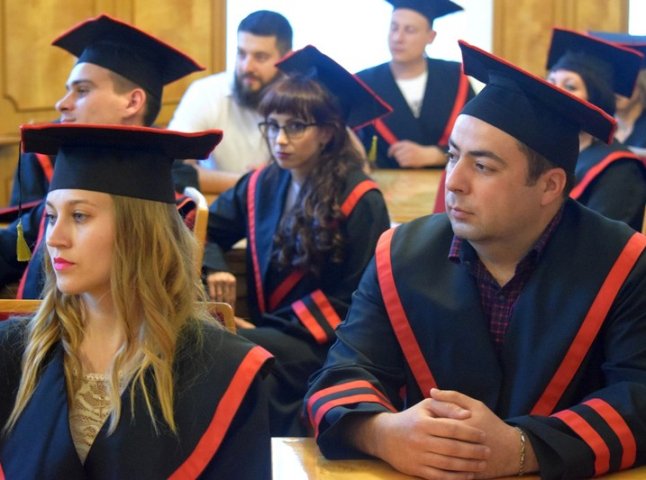 В Ужгороді вручили дипломи випускникам проєкту «Україна – Норвегія»