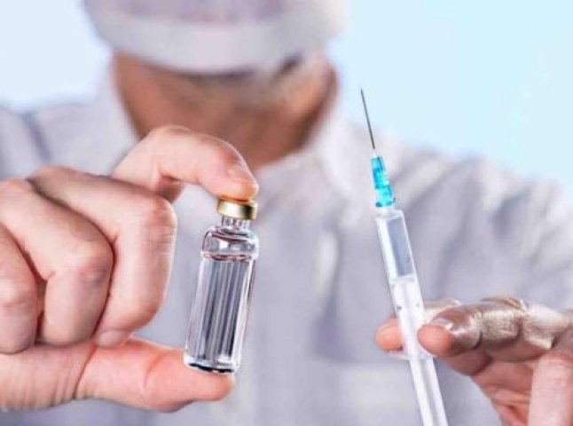 Угорщина надасть Закарпаттю вісім тисяч вакцин від кору як гуманітарну допомогу