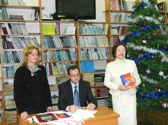 В Ужгороді презентували книгу про Словацько-Закарпатські відносини
