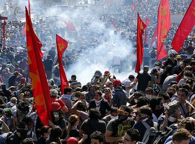 МЗС рекомендує українцям в Туреччині уникати місць великого скупчення людей
