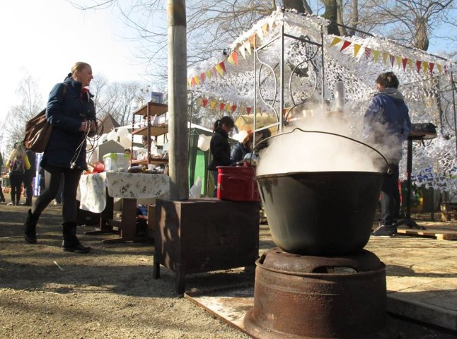 27 лютого обласному центрі Закарпаття стартував фестиваль "Ужгородська палачінта"