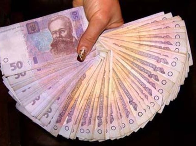 На Перечинщині комунальники не виплатили своїм працівникам понад 28 тис. грн. зарплати