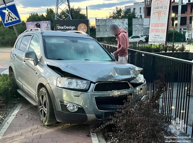 В Ужгороді водій у стані сп’яніння скоїв дві ДТП поспіль