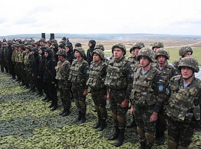 Мукачівців закликають допомогти українській армії та переселенцям зі Сходу України та АР Крим