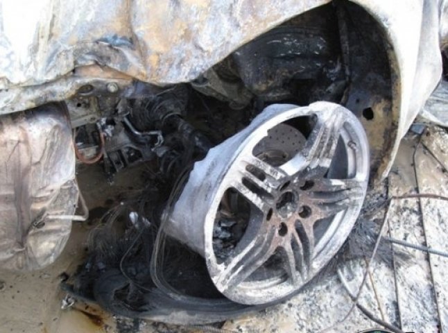 Біля Великого Березного вибухнув дорожезний "Porsche", загинув чоловік та двоє дітей, – словацькі ЗМІ