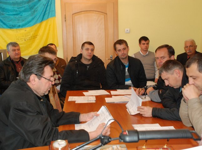 Депутати Іршавської міськради зібрались на позачергове засідання