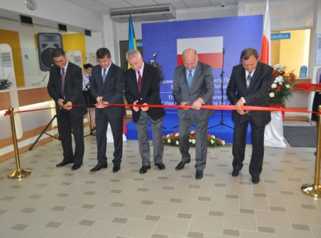 Сьогодні відбулося урочисте відкриття візового центру Республіки  Польща в Ужгороді