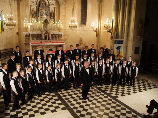 У Мукачеві відбудуться два концерти хорової школи хлопчиків